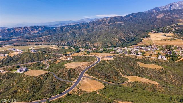 39525 Eastview Court, Yucaipa, CA 92399