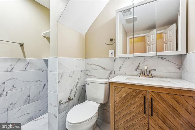 12200 QUINCE VALLEY DR, Gaithersburg, MD 20878