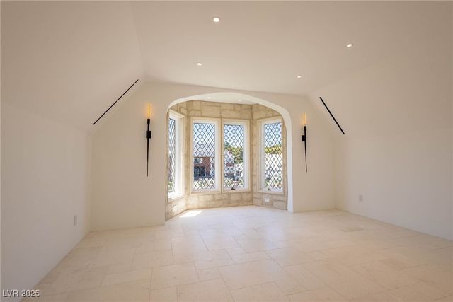 2928 Coast Line Court, Las Vegas, NV 89117