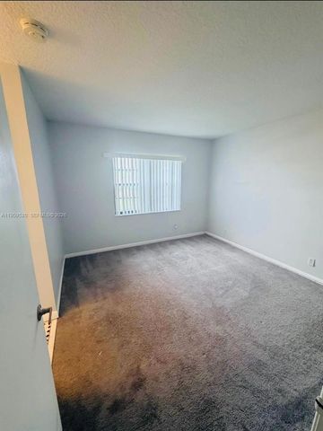 10157 NW 33rd St 4B, Coral Springs, FL 33065