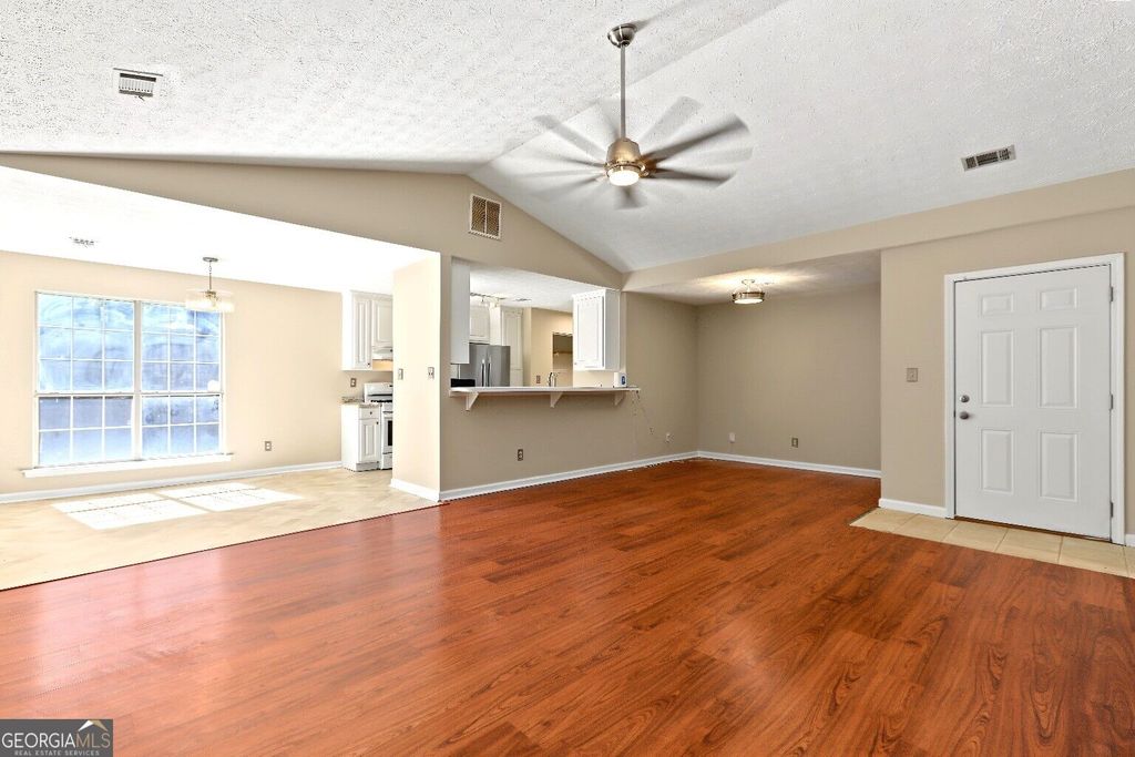 110 Marians Way, Mcdonough, GA 30253 — photo 4