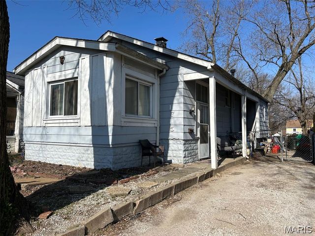 1715 Muren Boulevard, Belleville, IL 62221