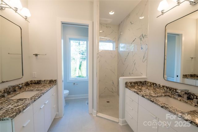 11 Kiftsgate Court, Asheville, NC 28804