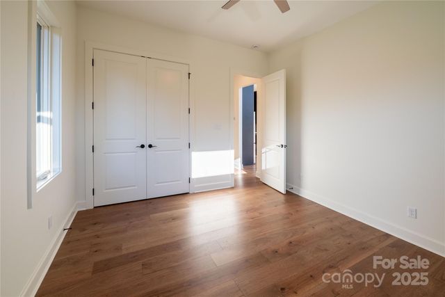 11 Kiftsgate Court, Asheville, NC 28804