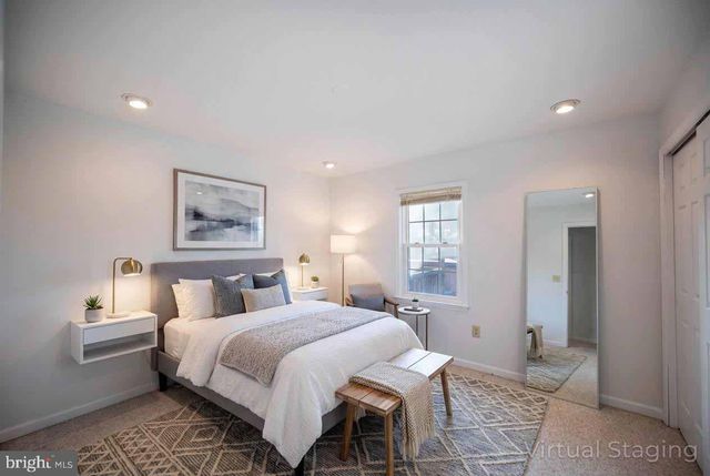 487 SKYLINE FOREST DR, Front Royal, VA 22630