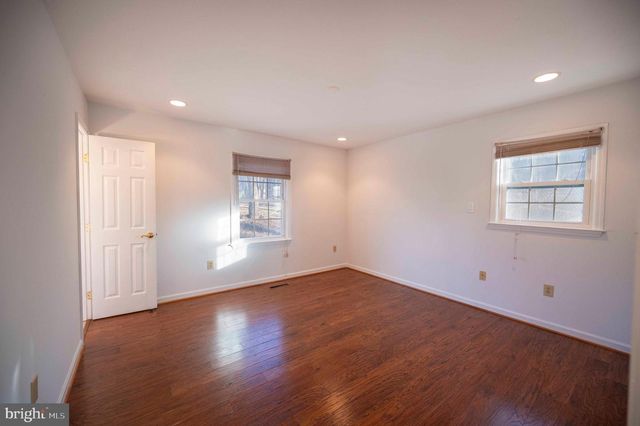 487 SKYLINE FOREST DR, Front Royal, VA 22630