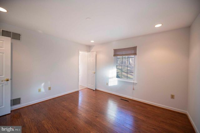 487 SKYLINE FOREST DR, Front Royal, VA 22630