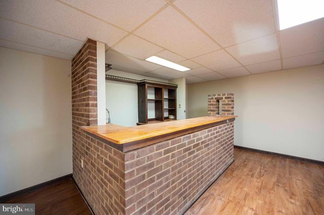 487 SKYLINE FOREST DR, Front Royal, VA 22630