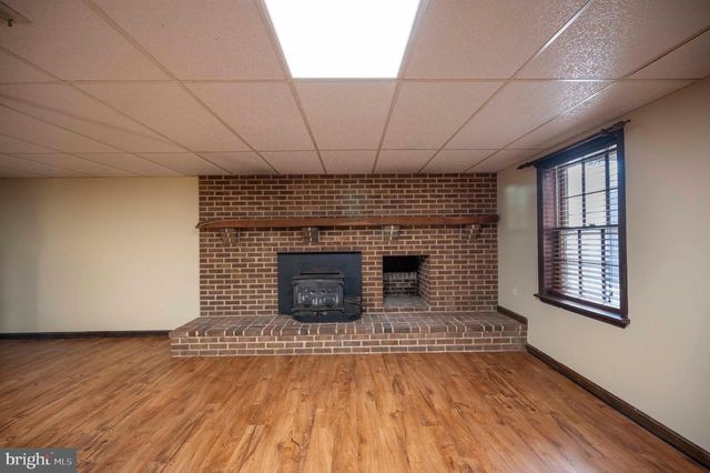 487 SKYLINE FOREST DR, Front Royal, VA 22630