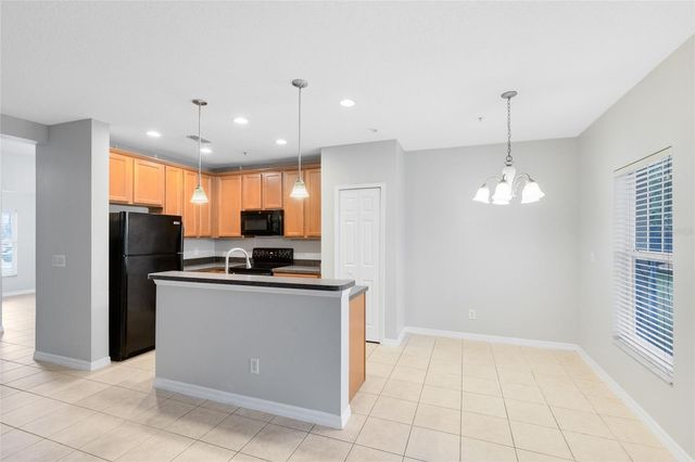 2064 CYPRESS BAY BOULEVARD, Kissimmee, FL 34743