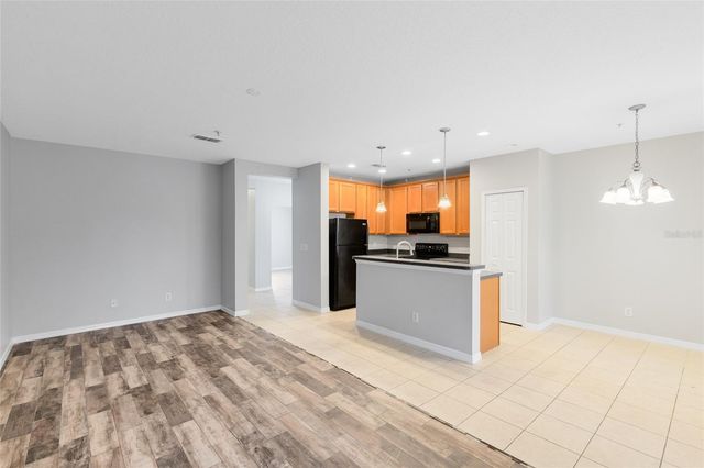 2064 CYPRESS BAY BOULEVARD, Kissimmee, FL 34743