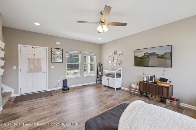 785 N West Street, Laingsburg, MI 48848