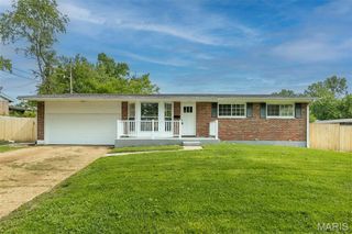 2229 Duchess Drive, St Louis, MO 63136