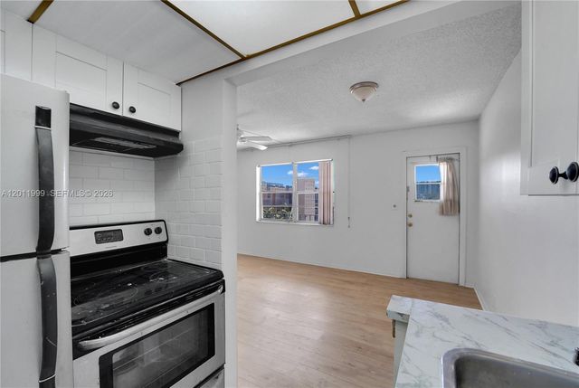 2145 Pierce Street 418, Hollywood, FL 33020