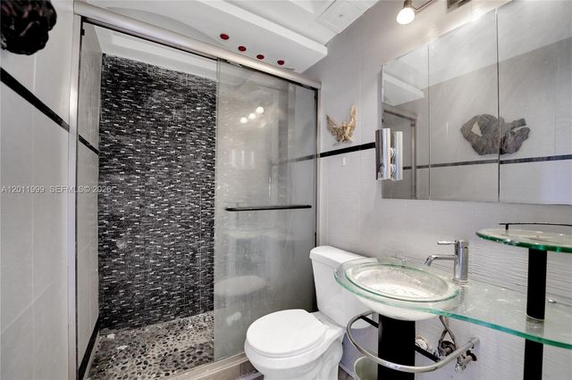 2145 Pierce Street 418, Hollywood, FL 33020