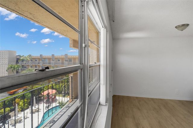 2145 Pierce Street 418, Hollywood, FL 33020