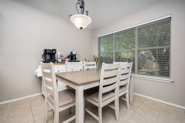 745 Winding Oak, Lake Dallas, TX 75065