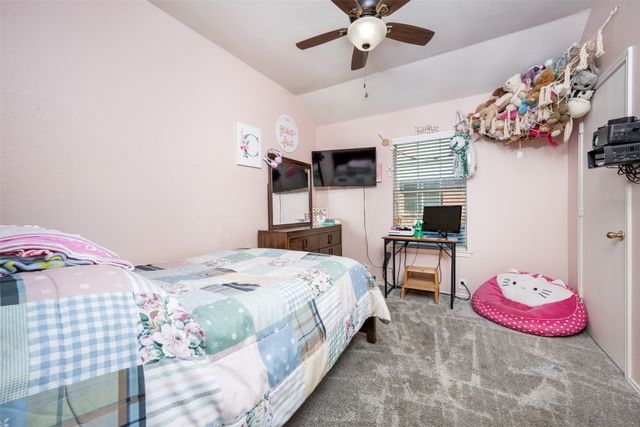 745 Winding Oak, Lake Dallas, TX 75065