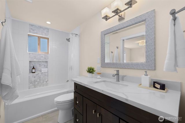 11110 3rd pl se, Everett, WA 98208