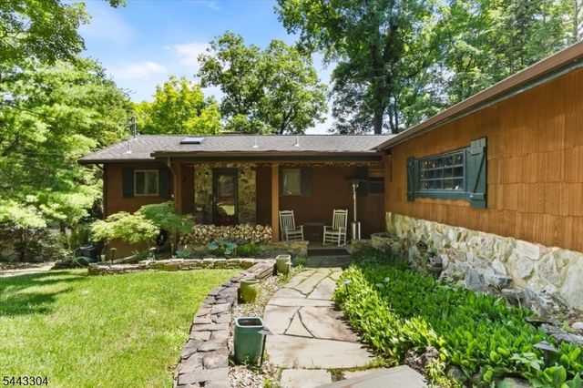 904 E End Rd, Stillwater Twp., NJ 07860