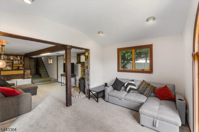 904 E End Rd, Stillwater Twp., NJ 07860