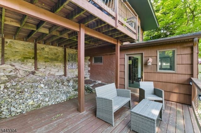 904 E End Rd, Stillwater Twp., NJ 07860
