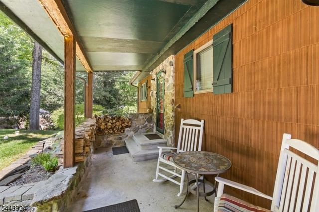 904 E End Rd, Stillwater Twp., NJ 07860