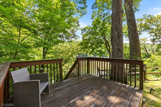 904 E End Rd, Stillwater Twp., NJ 07860