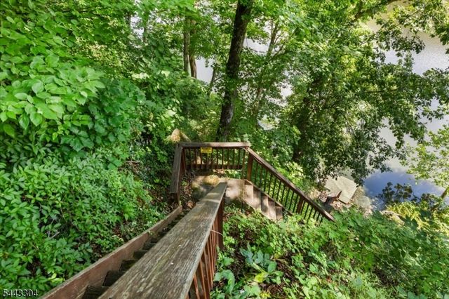 904 E End Rd, Stillwater Twp., NJ 07860