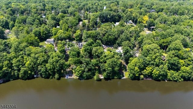904 E End Rd, Stillwater Twp., NJ 07860