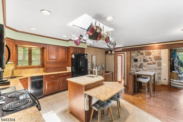 904 E End Rd, Stillwater Twp., NJ 07860