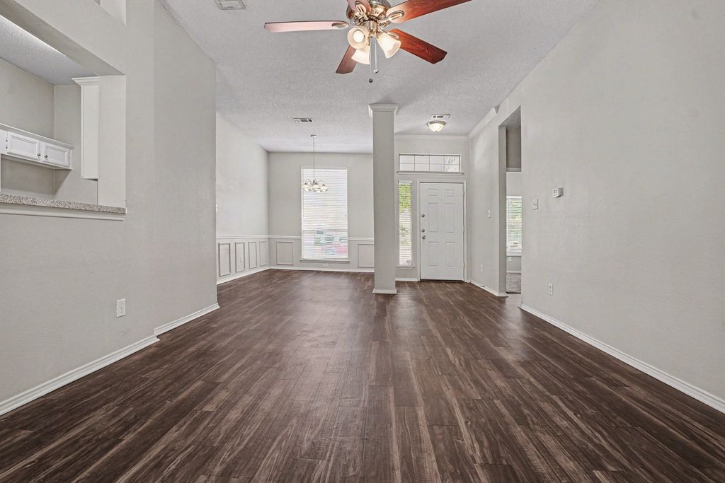 5612 Greenwich Drive, Arlington, TX 76018 — photo 5