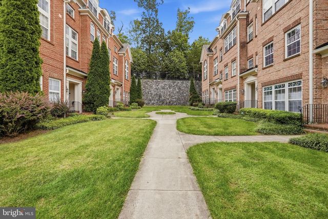 9585 WHEATS WAY, Manassas Park, VA 20111