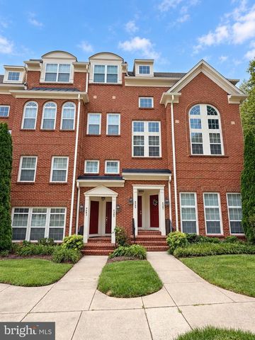 9585 WHEATS WAY, Manassas Park, VA 20111