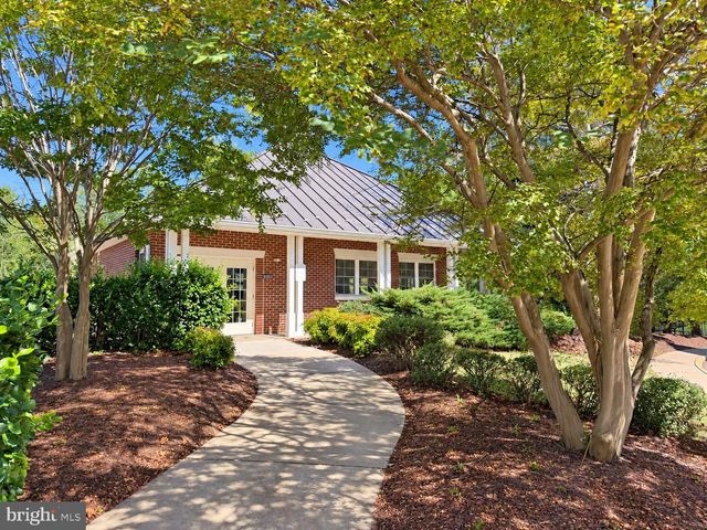 9585 WHEATS WAY, Manassas Park, VA 20111