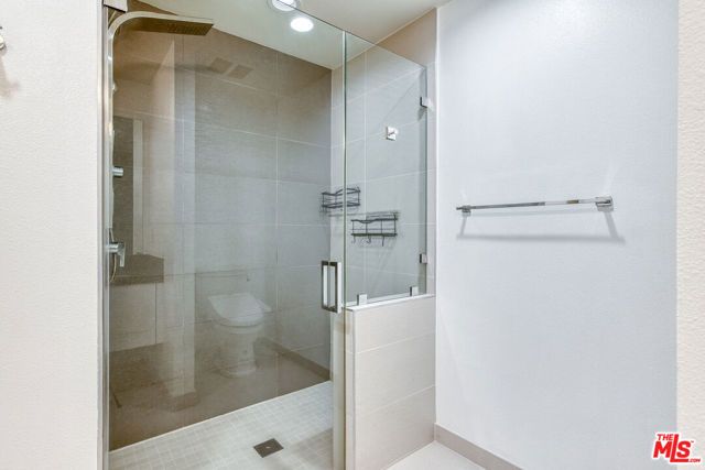4813 Oakwood Avenue 103, Los Angeles, CA 90004