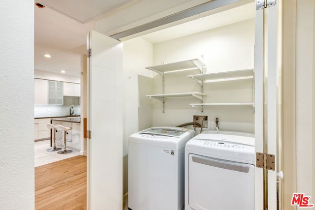 4813 Oakwood Avenue 103, Los Angeles, CA 90004
