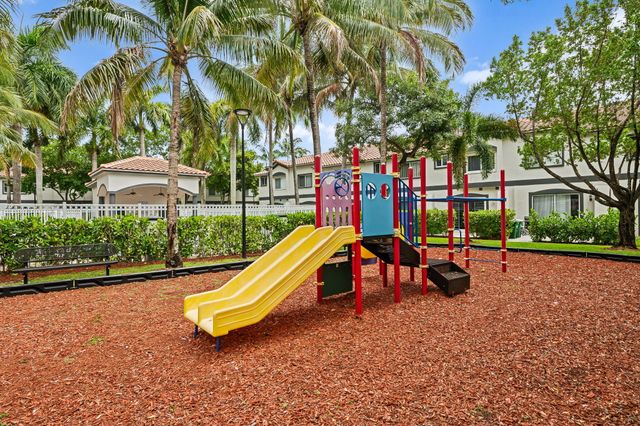 7920 Catalina Circle, Tamarac, FL 33321