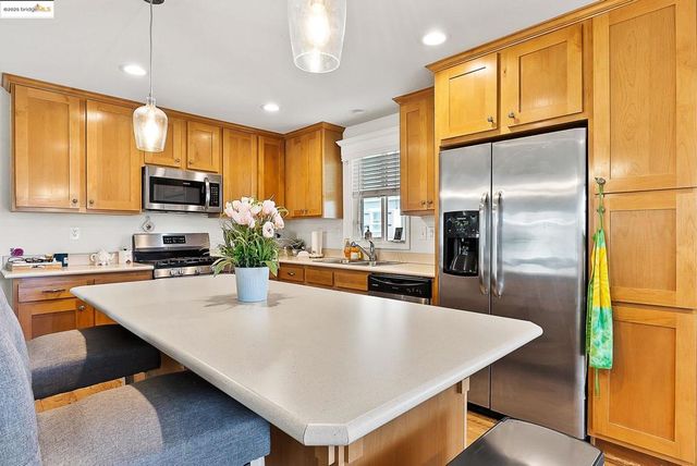 156 Tiki Ln, Pittsburg, CA 94565