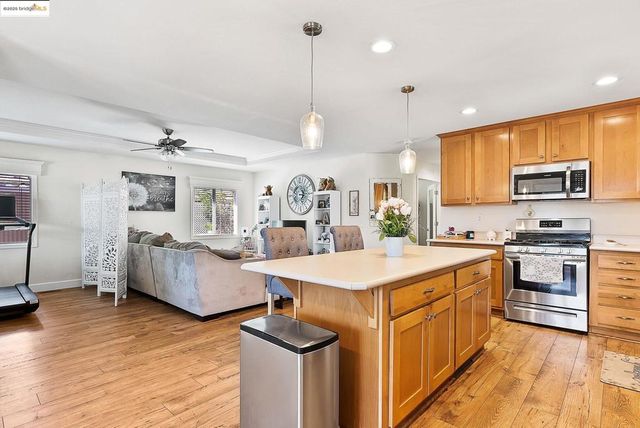 156 Tiki Ln, Pittsburg, CA 94565