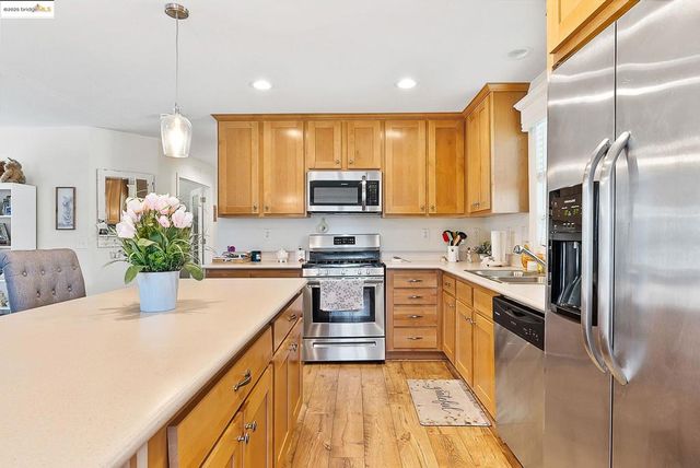 156 Tiki Ln, Pittsburg, CA 94565