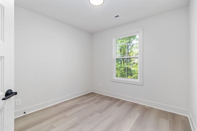 10 Holland Park West, Clarksville, TN 37043
