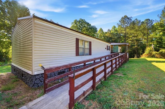 2909 Balkan Drive, York, SC 29745