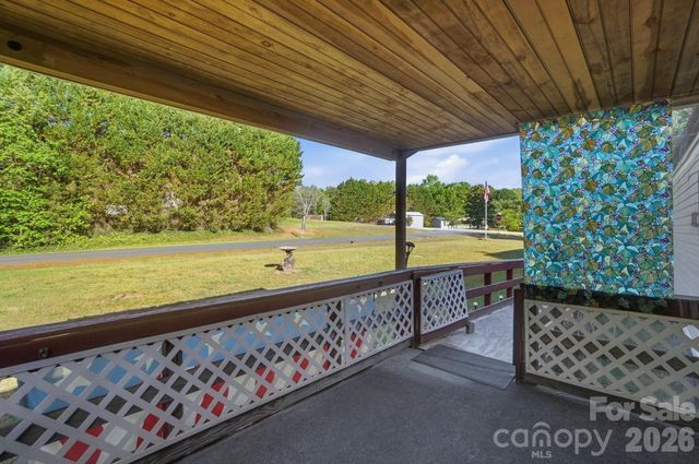 2909 Balkan Drive, York, SC 29745