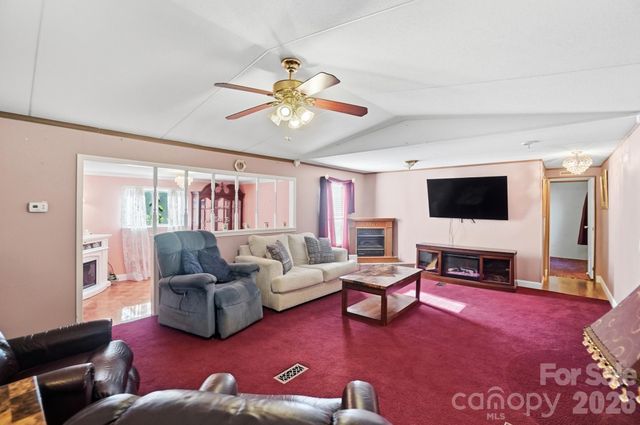 2909 Balkan Drive, York, SC 29745