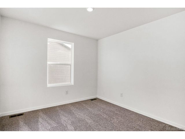 45878 Mill Ave, Bennett, CO 80102