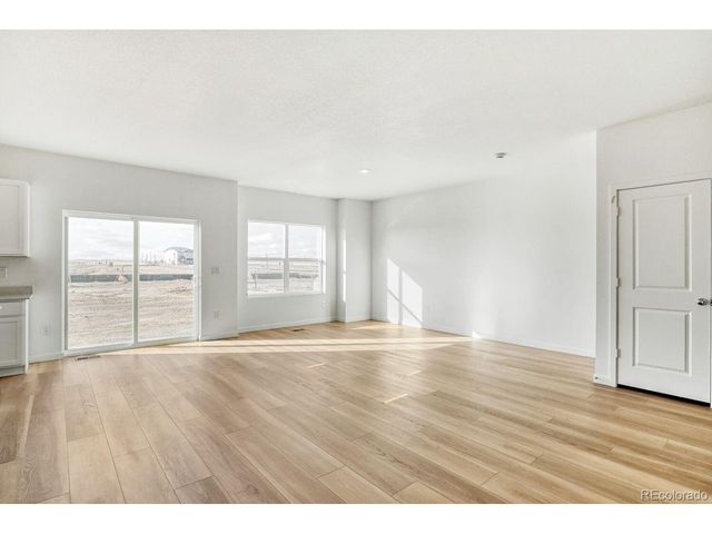 45878 Mill Ave, Bennett, CO 80102