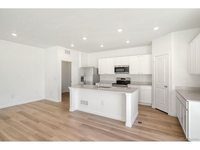 45878 Mill Ave, Bennett, CO 80102