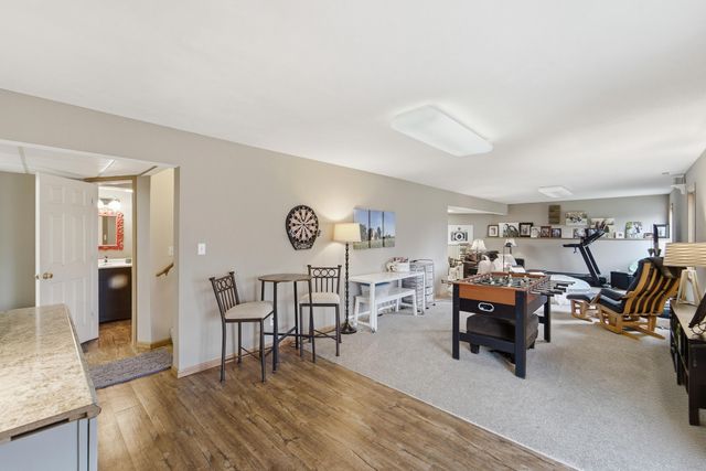 3213 SW Woods Court, Ankeny, IA 50023