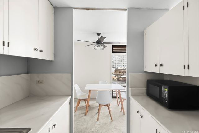 910 Ahana Street 408, Honolulu, HI 96814